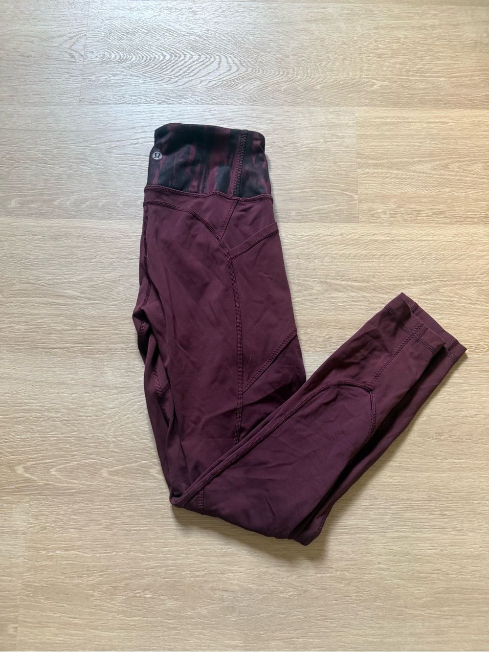 lululemon athletica Women’s Maroon High-Rise Leggings Size 4